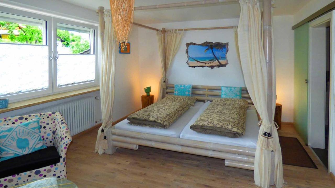 Haus Der 5 Kontinente Lägenhet Böbrach Exteriör bild