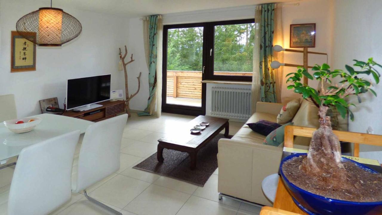 Haus Der 5 Kontinente Lägenhet Böbrach Exteriör bild