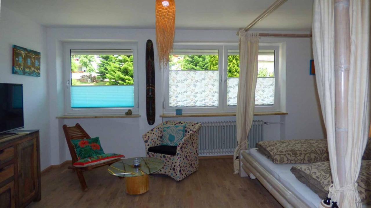 Haus Der 5 Kontinente Lägenhet Böbrach Exteriör bild