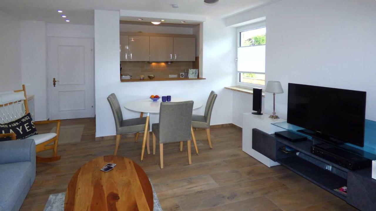 Haus Der 5 Kontinente Lägenhet Böbrach Exteriör bild